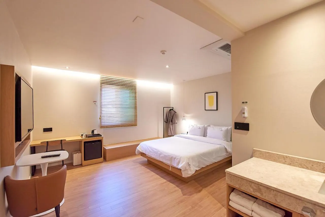 Bonathree Hotel Busan