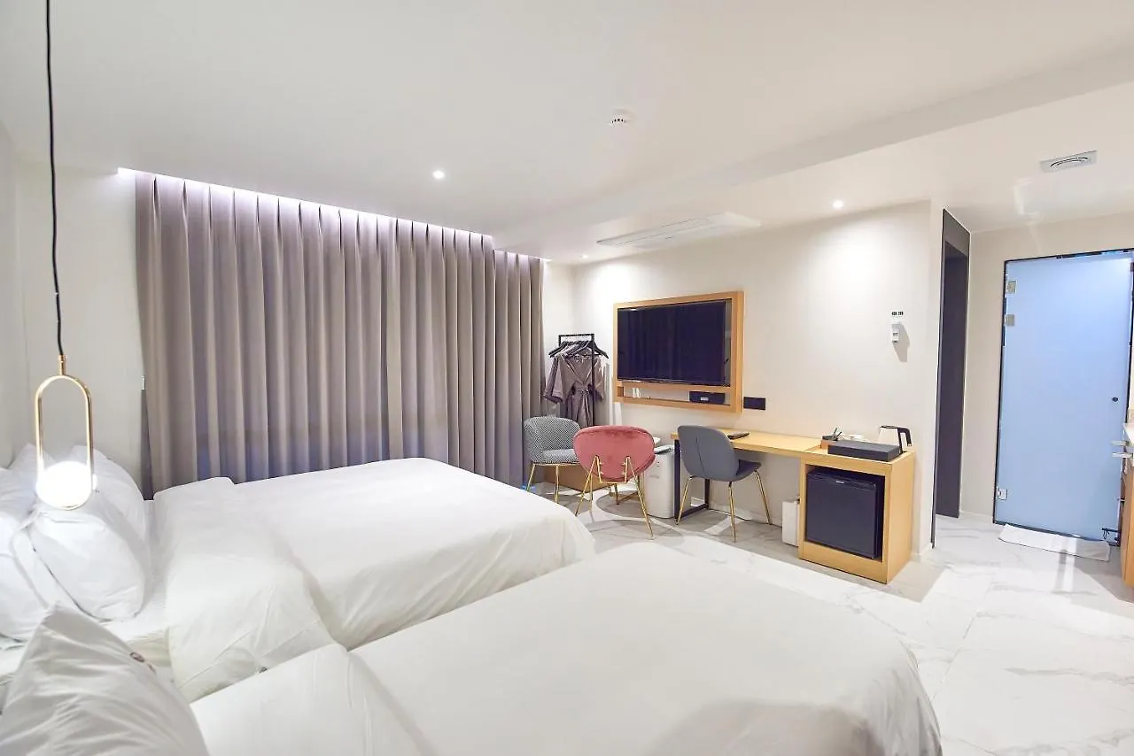 Bonathree Hotel Busan