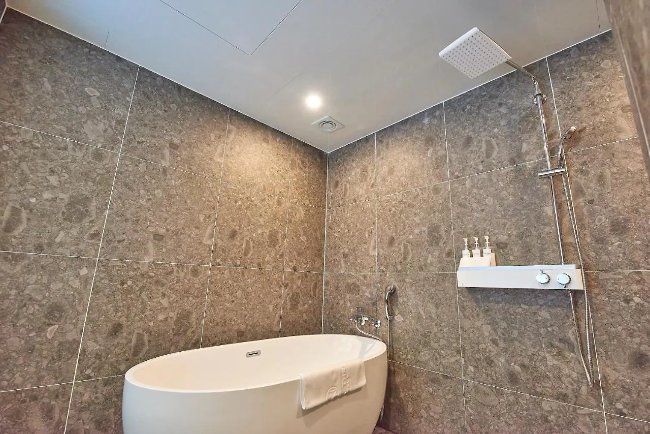 Bonathree Hotel Busan 0*,