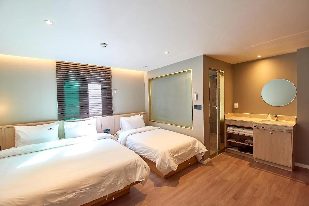 Bonathree Hotel Busan